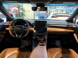 تويوتا أفالون